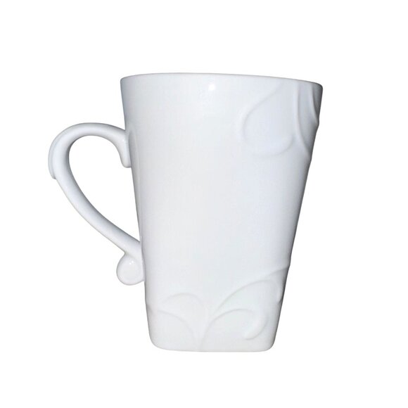 Corelle Coordinates White Porcelain Mug With Embossed Design - Picture 1 of 10